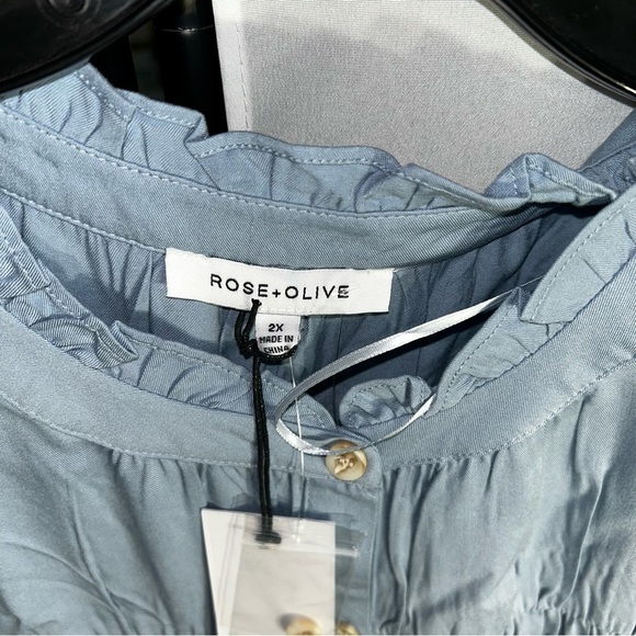 Rose & Olive Sky Blue Button-Down Blouse - Picture 3 of 7